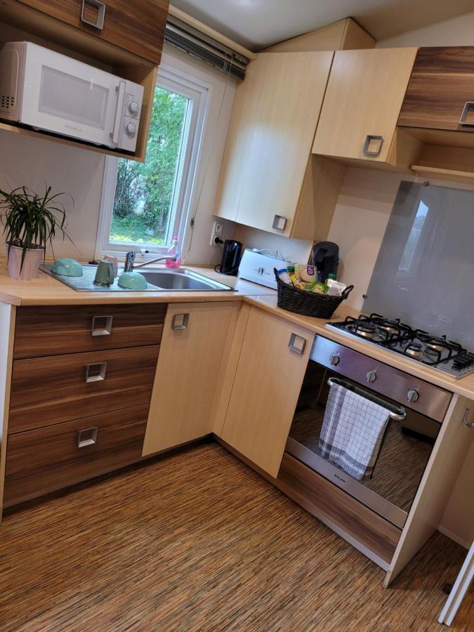 Camping Le Brochet Péronne Esterno foto